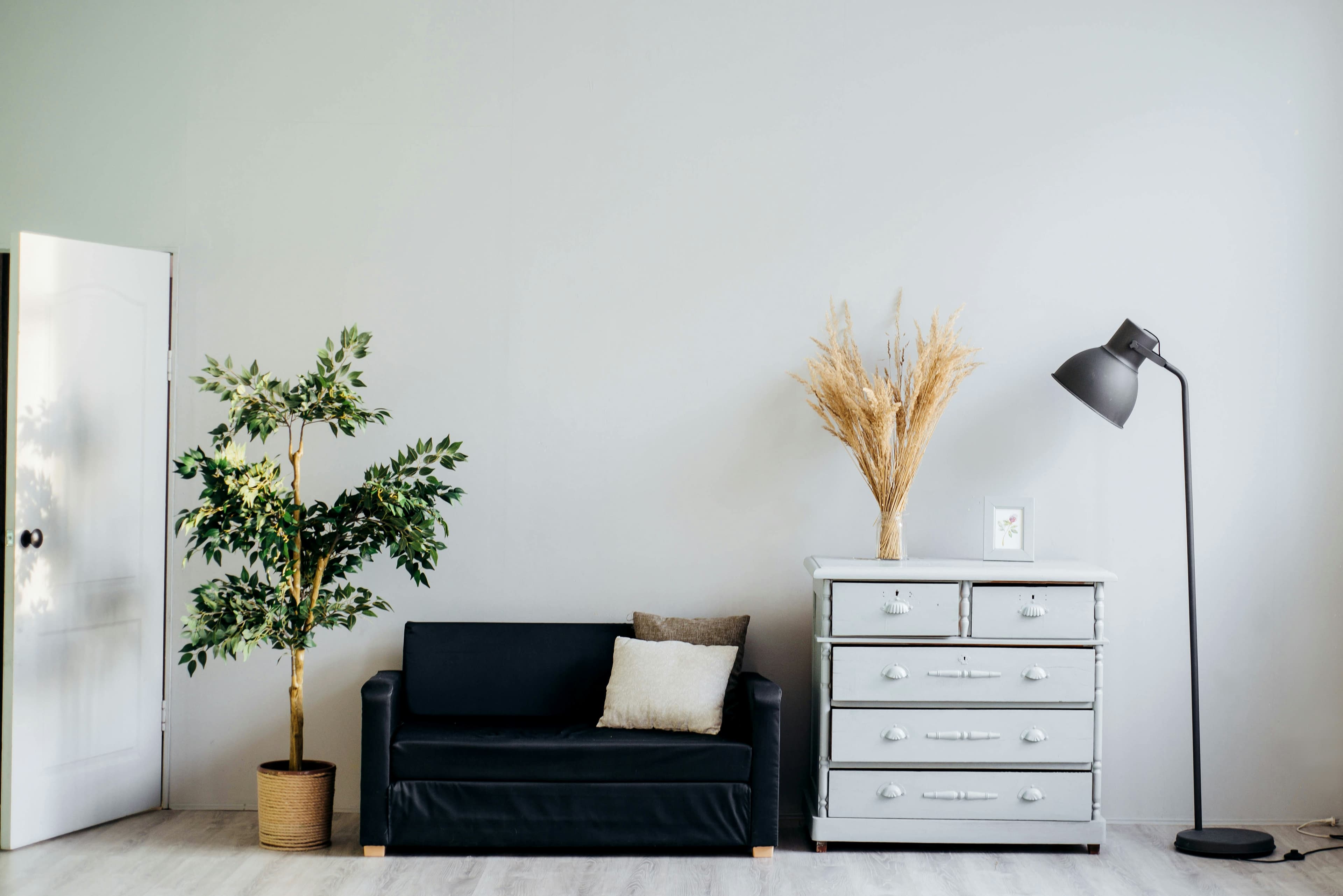 Self-Storage in 2025: The Smartest Way to Extend Your Home